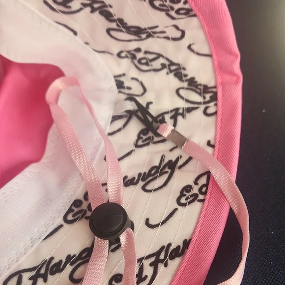 Ed Hardy Pink Bucket Hat with Skull Design - Picture 7 of 8